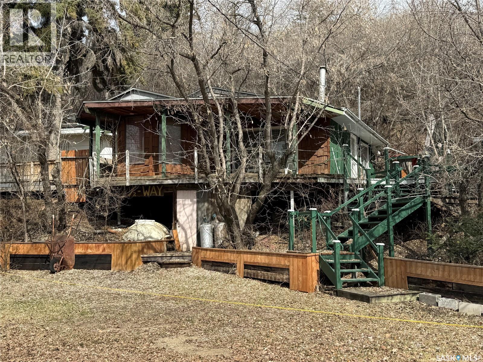8591 Hunts Cove CRESCENT - 1
