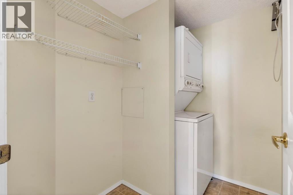 314, 2314 Sienna Park Green SW — photo 23
