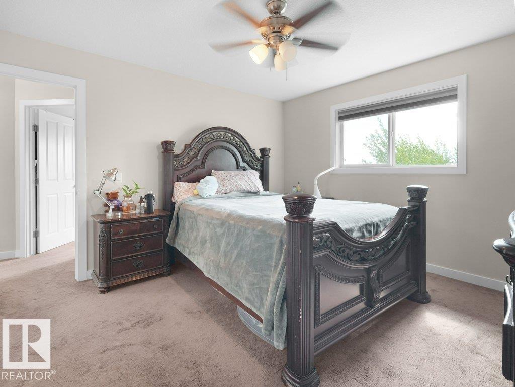 3756 8 ST NW - 27