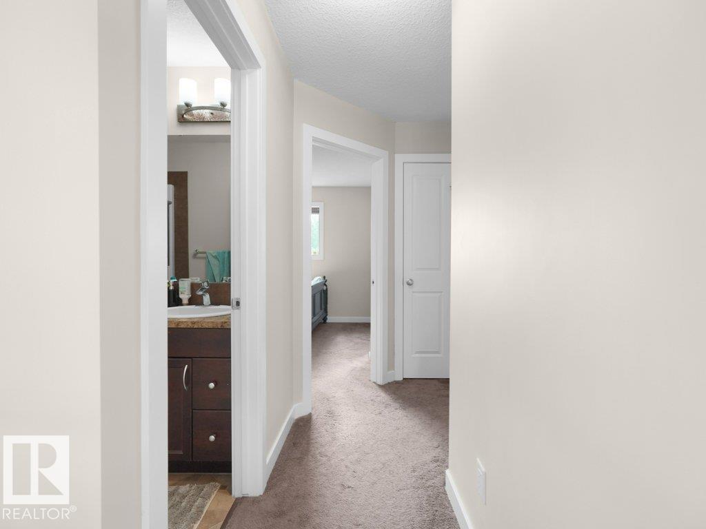 3756 8 ST NW — photo 31