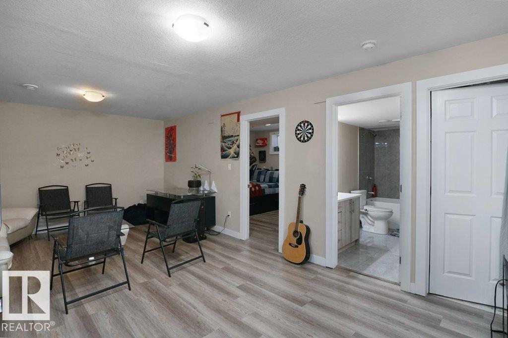 3756 8 ST NW — photo 37