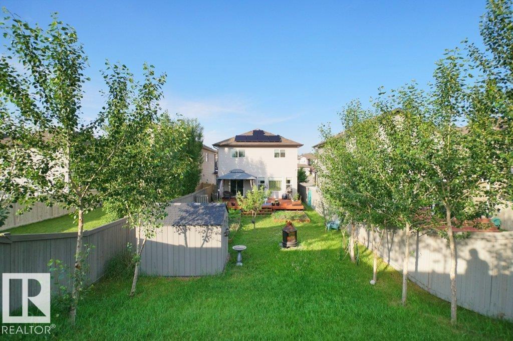 3756 8 ST NW - 53