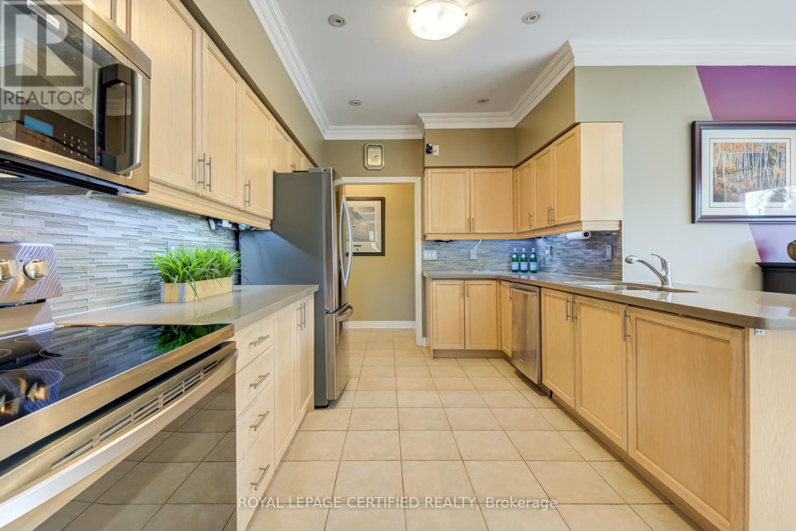 2 ORCHARD PARK GATE - 10