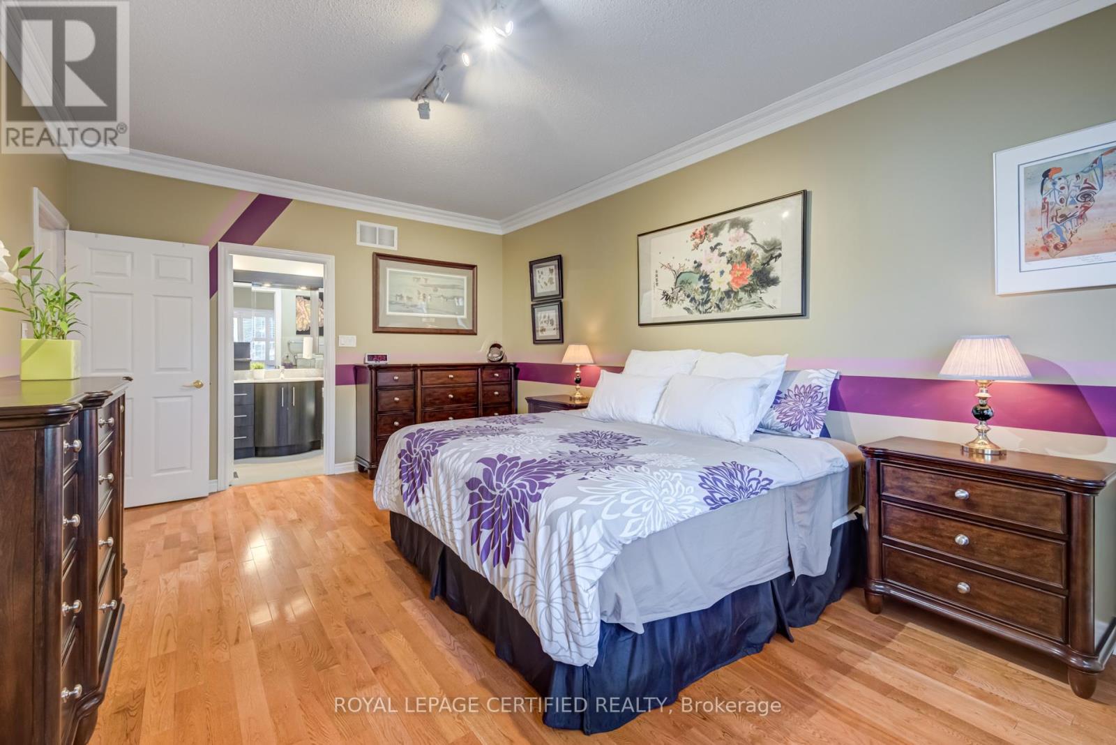 2 ORCHARD PARK GATE - 21