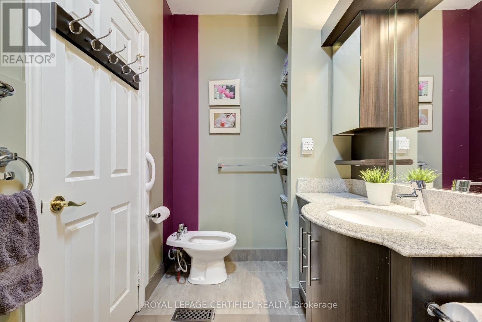 2 ORCHARD PARK GATE - 23
