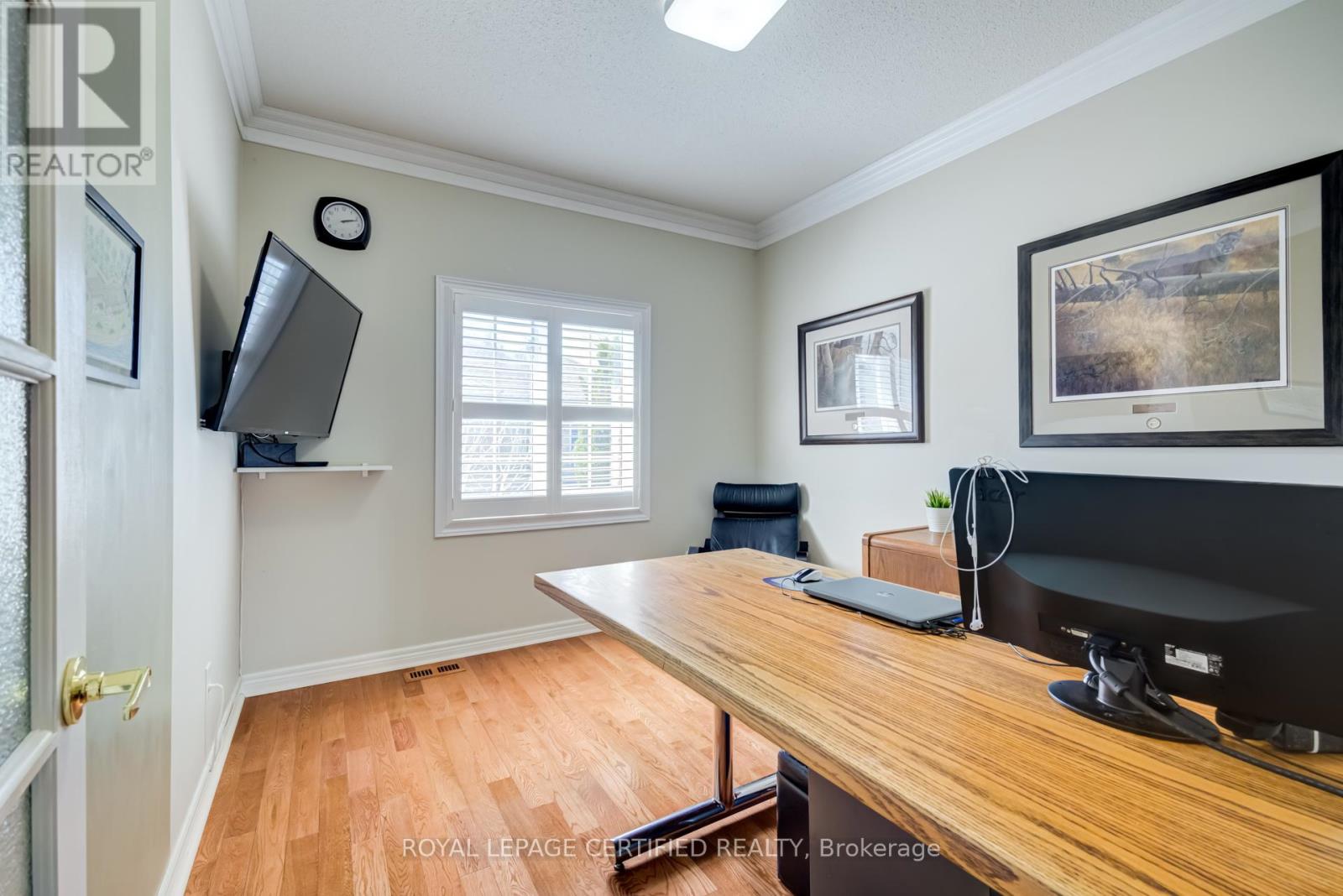 2 ORCHARD PARK GATE - 24