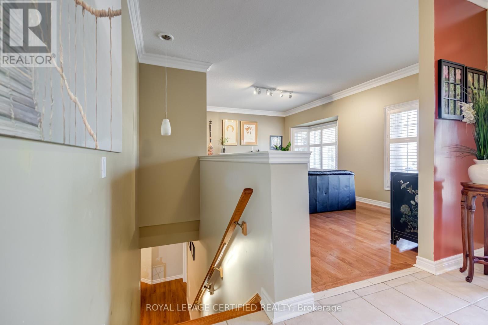 2 ORCHARD PARK GATE - 29