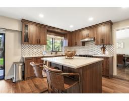 13846 18 Avenue, Surrey, BC V4A1W4 Photo 11