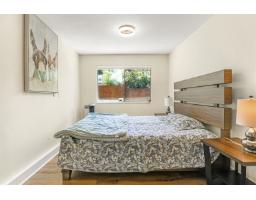 13846 18 Avenue, Surrey, BC V4A1W4 Photo 16