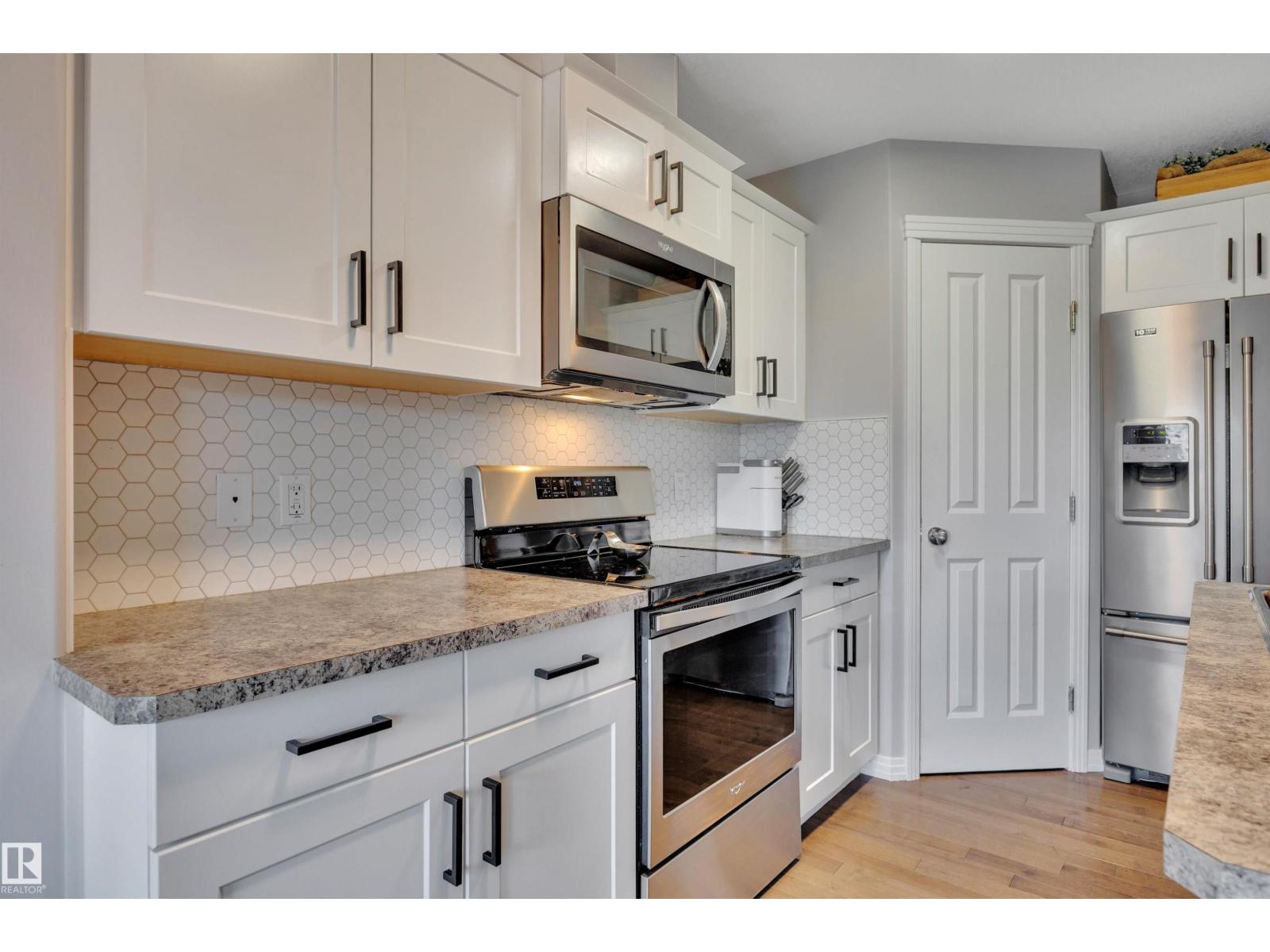 86 SANDALWOOD PL — photo 14