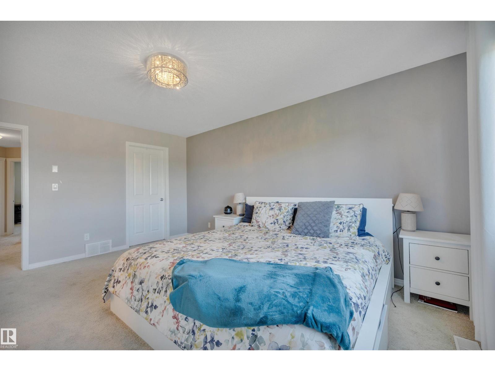 86 SANDALWOOD PL — photo 23