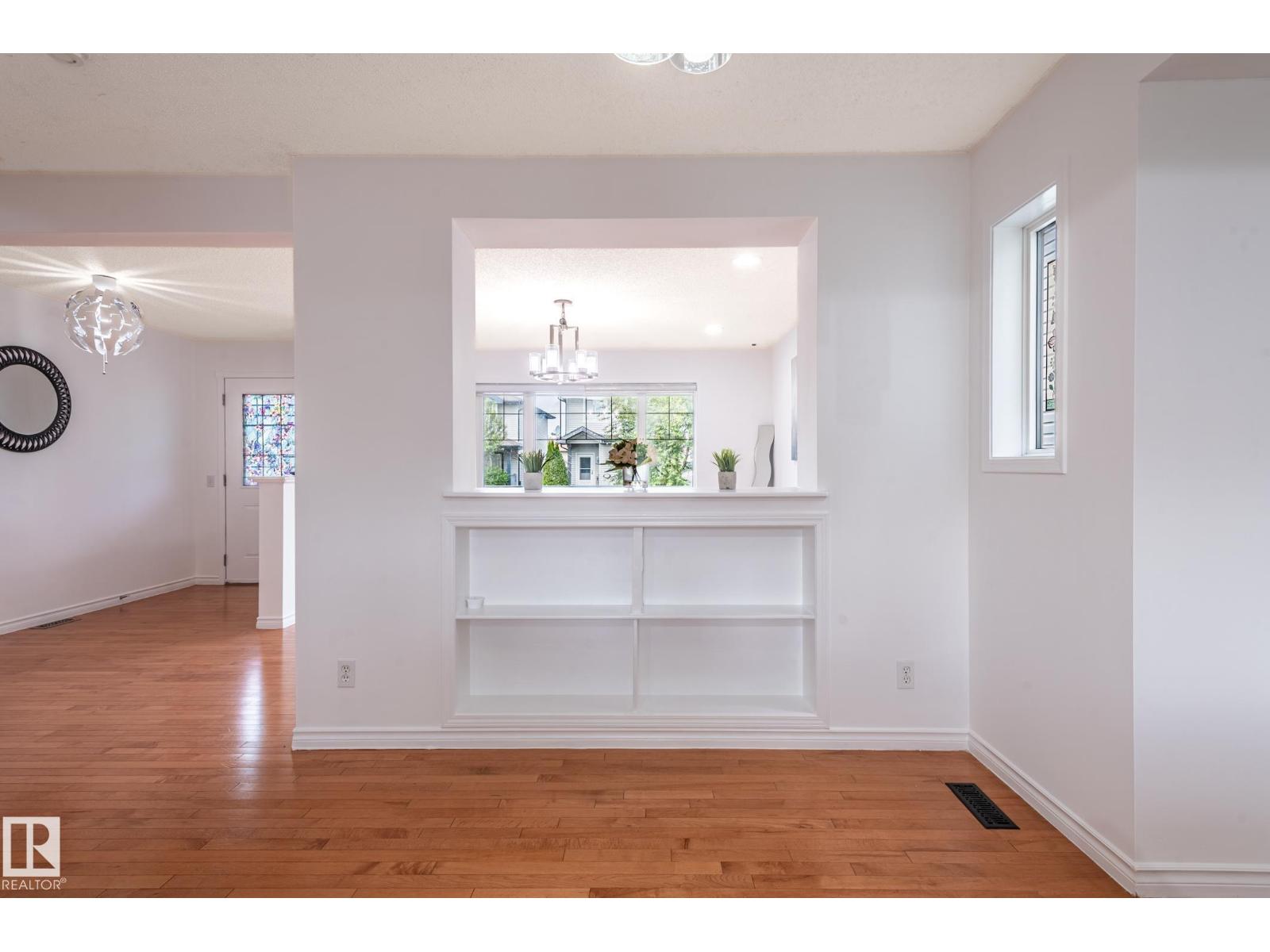 5919 203 ST NW — photo 14