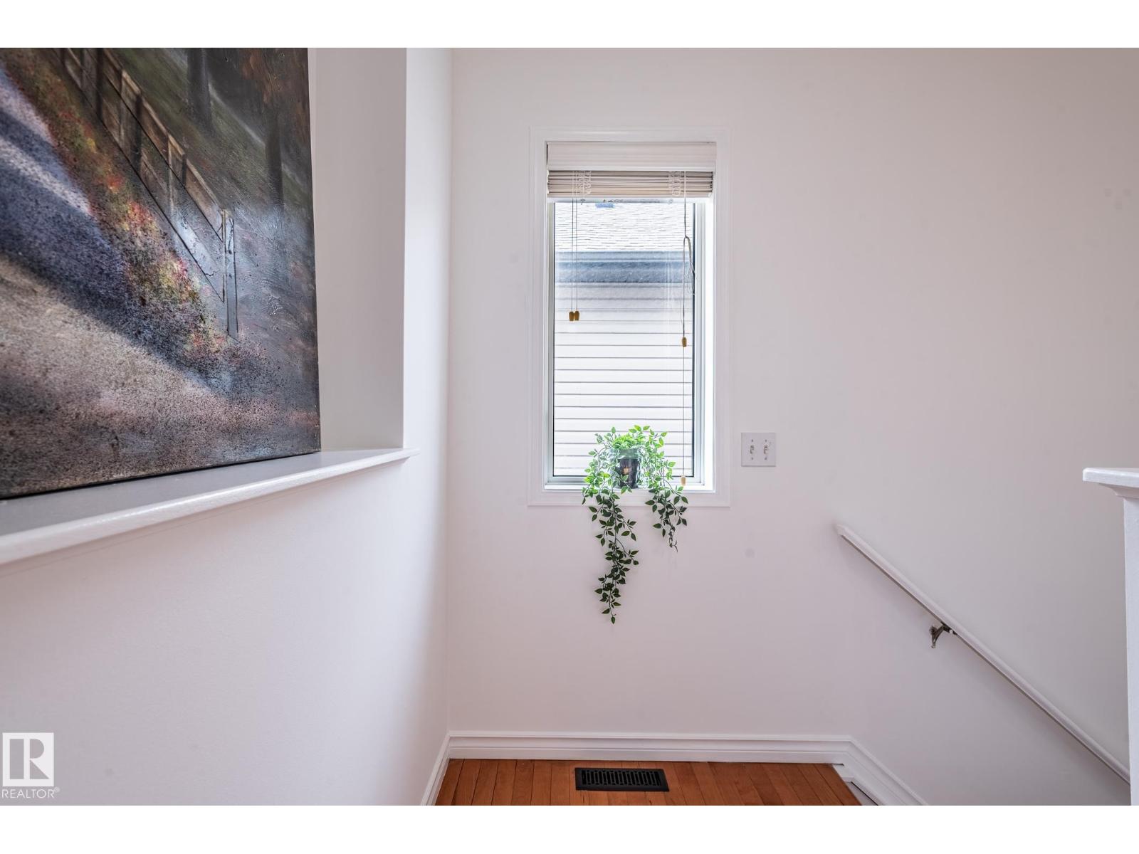 5919 203 ST NW — photo 24