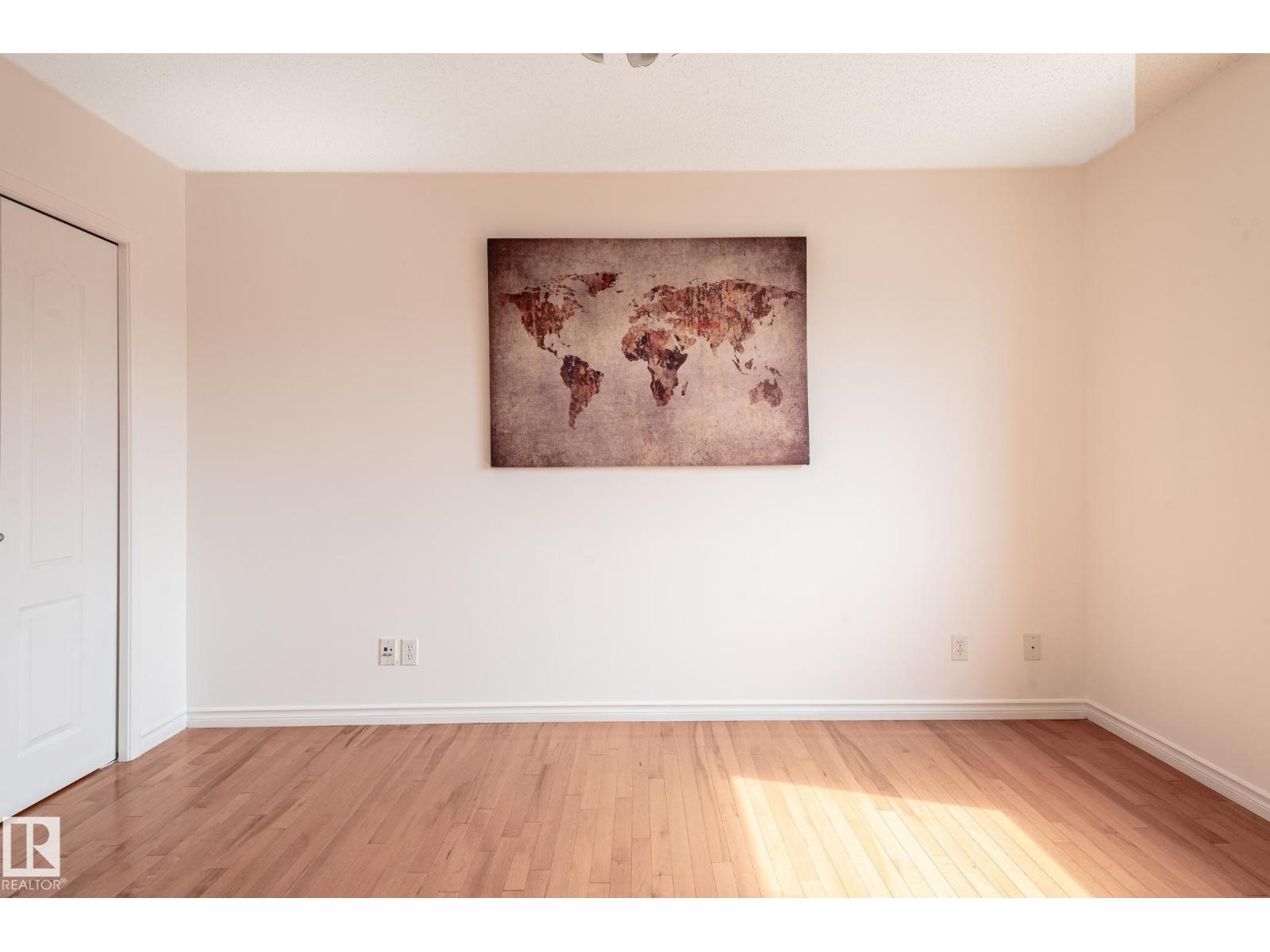 5919 203 ST NW — photo 26