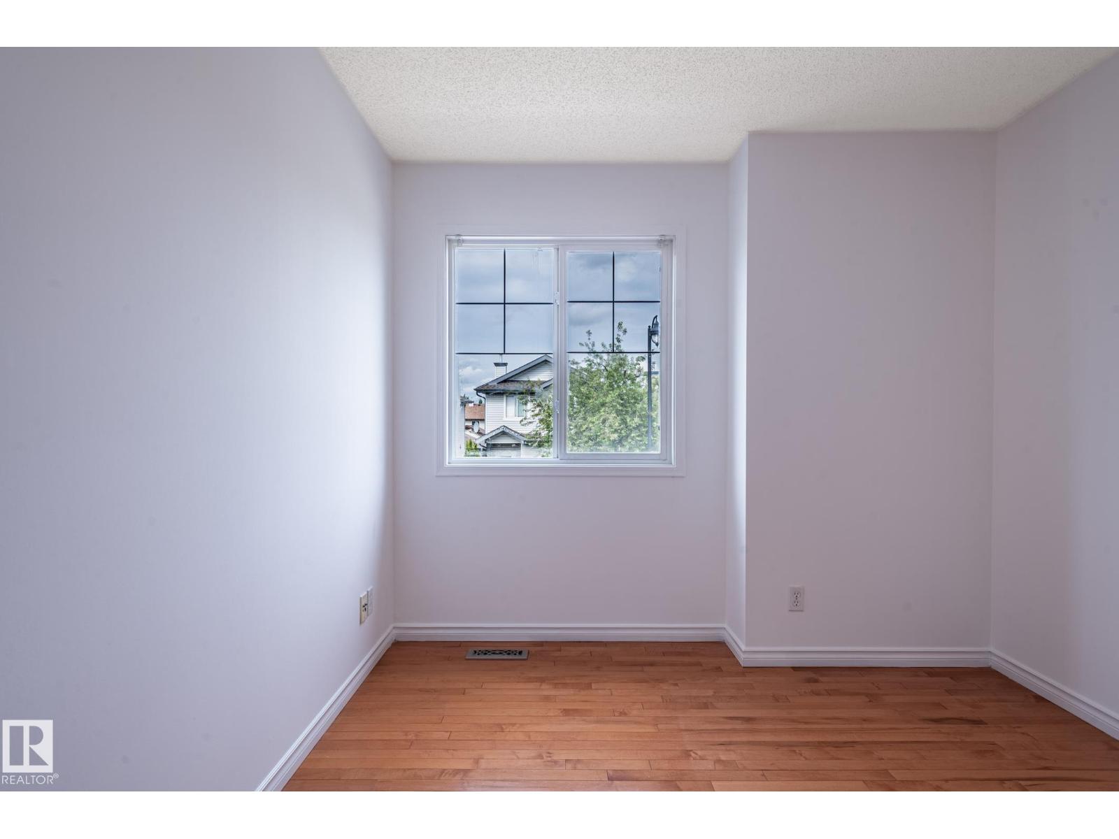 5919 203 ST NW — photo 29
