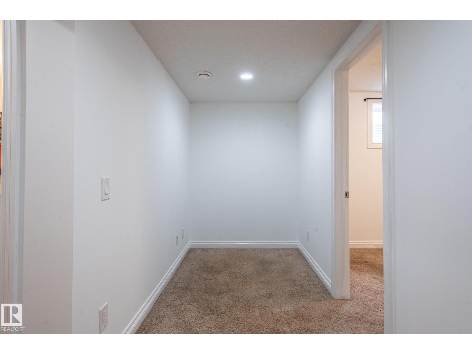 5919 203 ST NW — photo 37