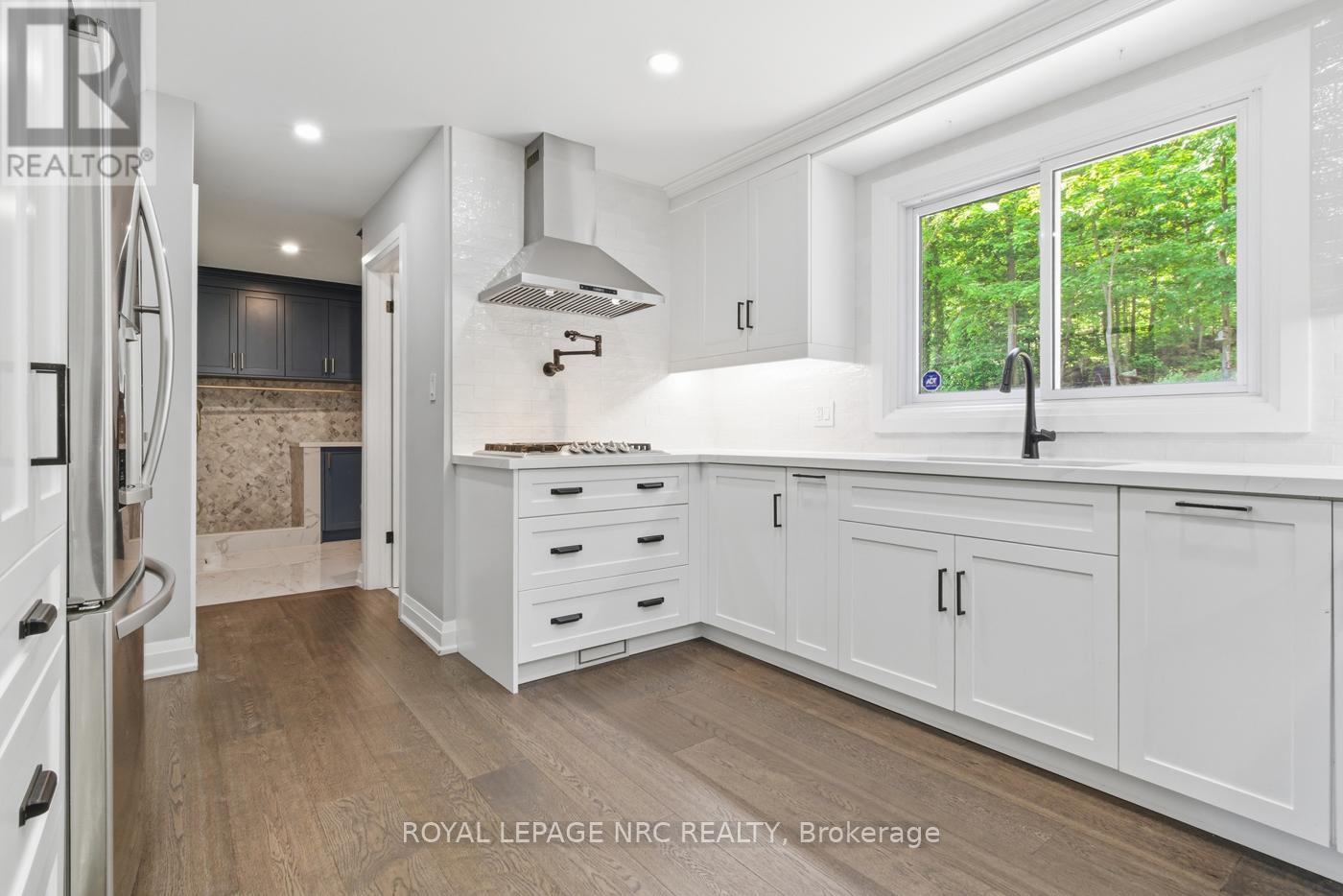 94 DORCHESTER DRIVE - Image 12
