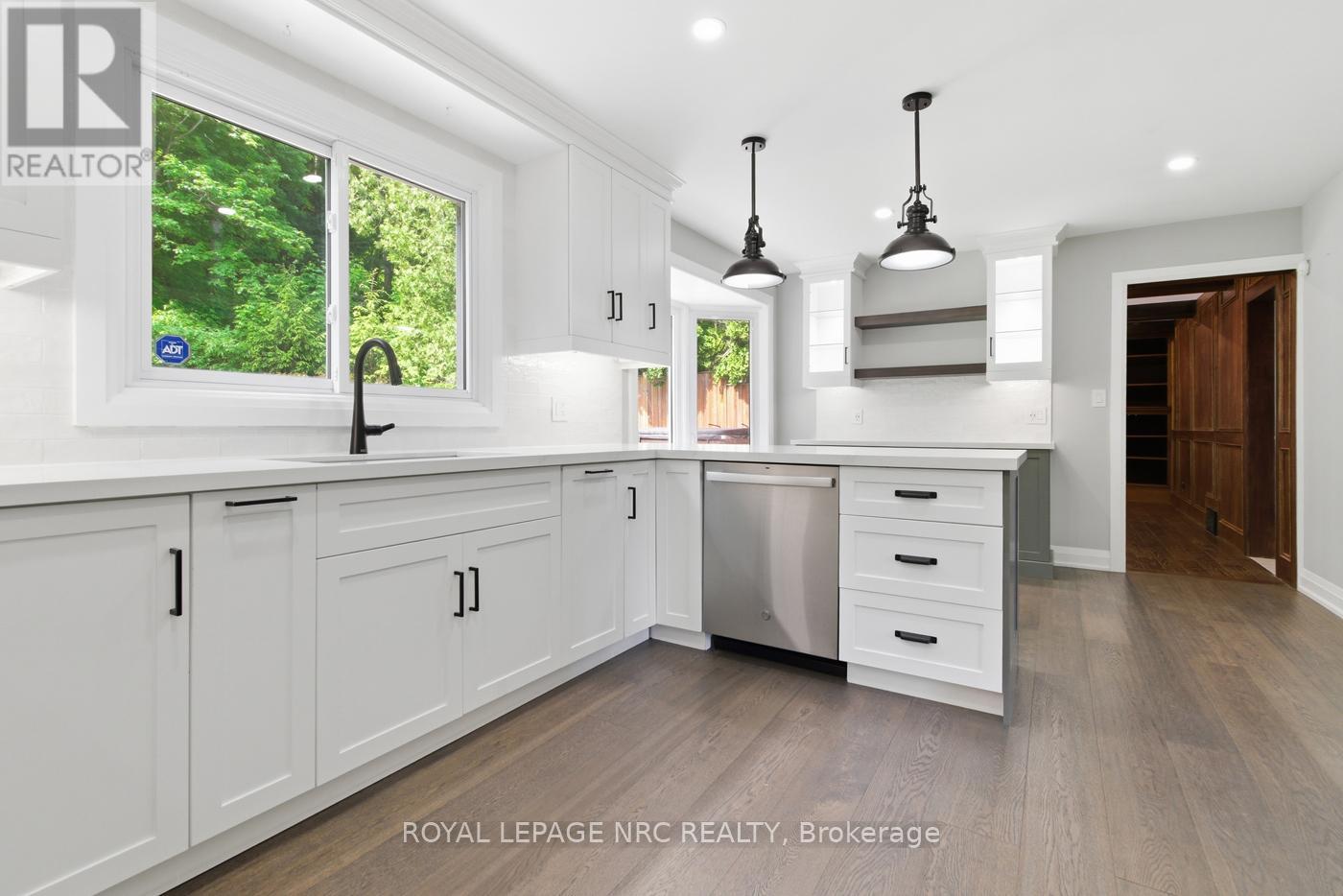 94 DORCHESTER DRIVE - Image 14