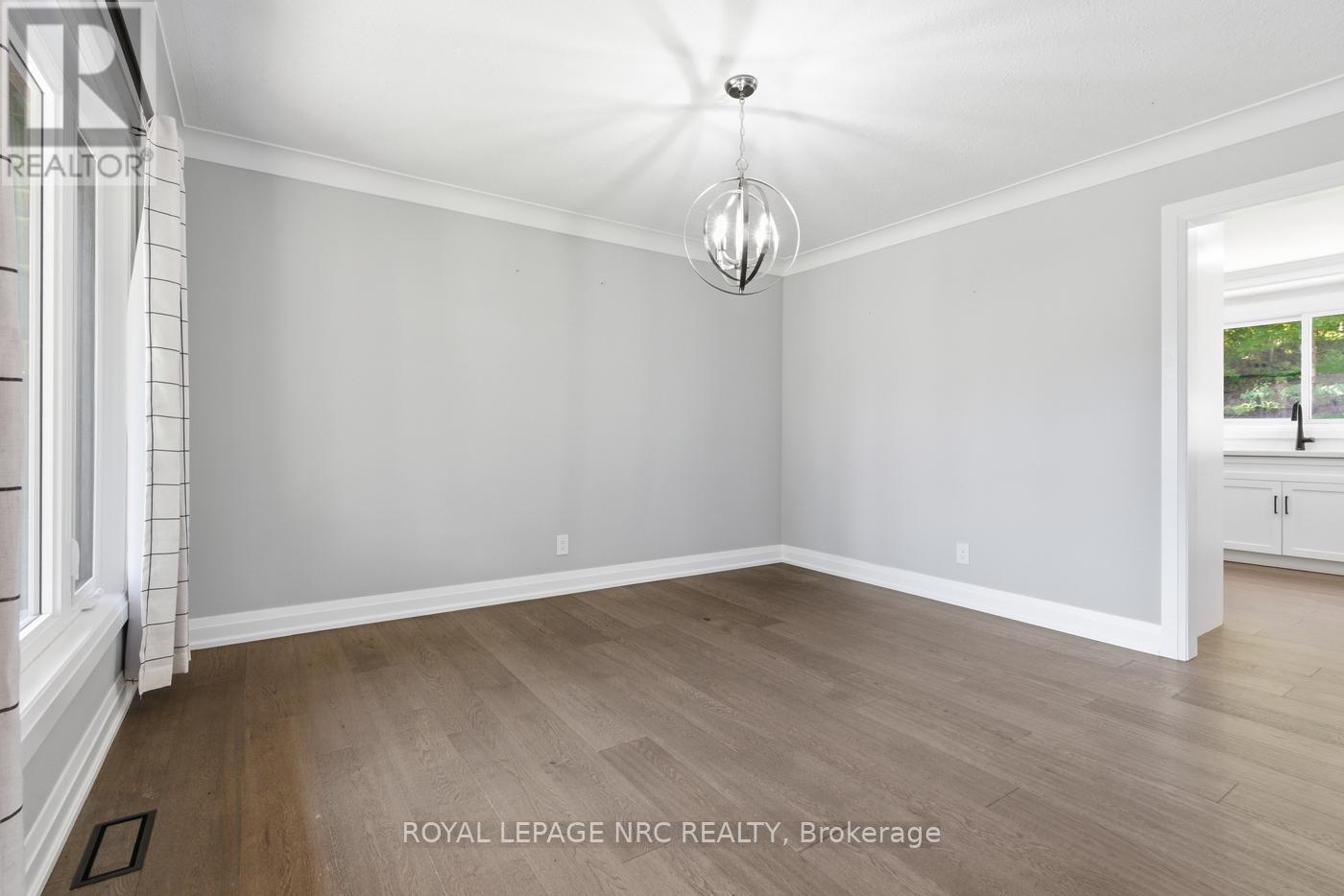 94 DORCHESTER DRIVE - Image 9