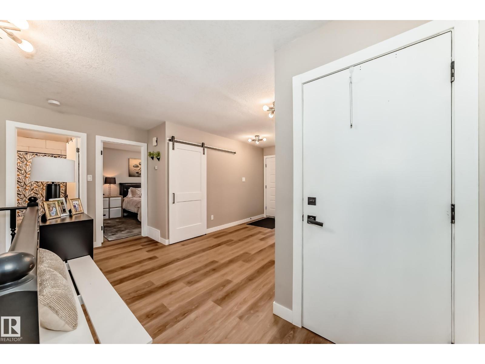 10822 11 AV NW - 9