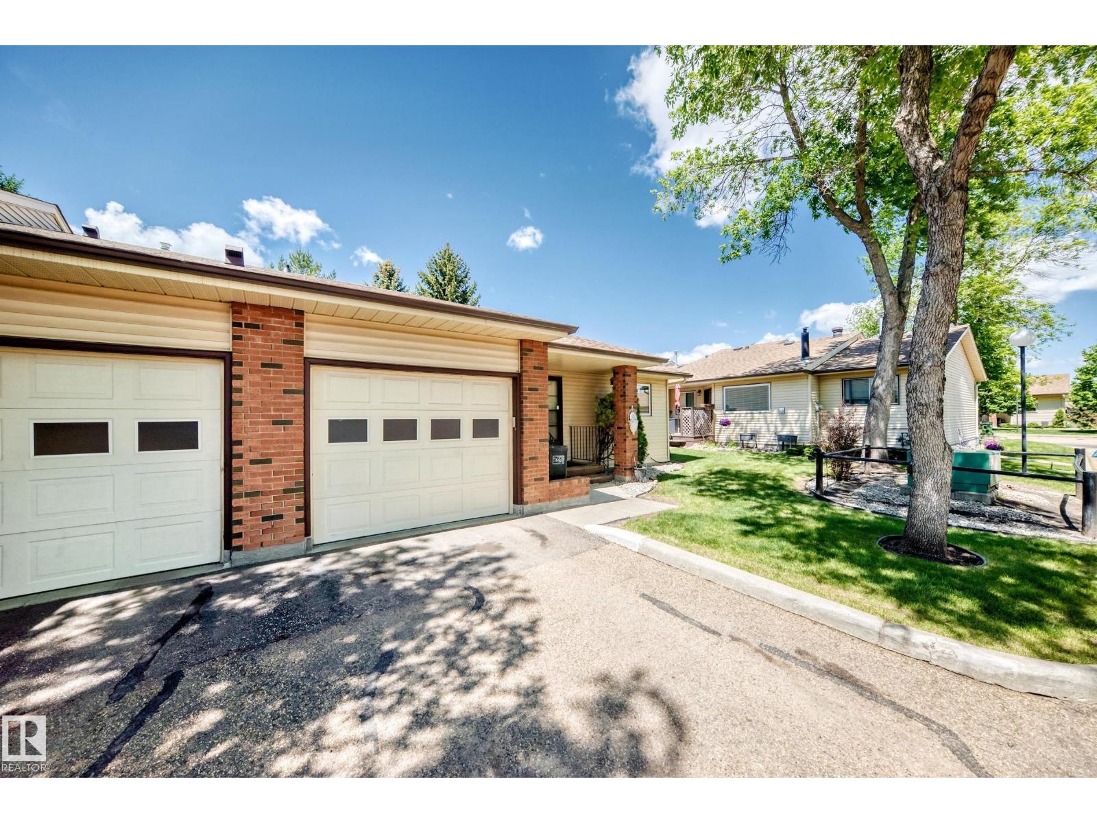 10822 11 AV NW - 37