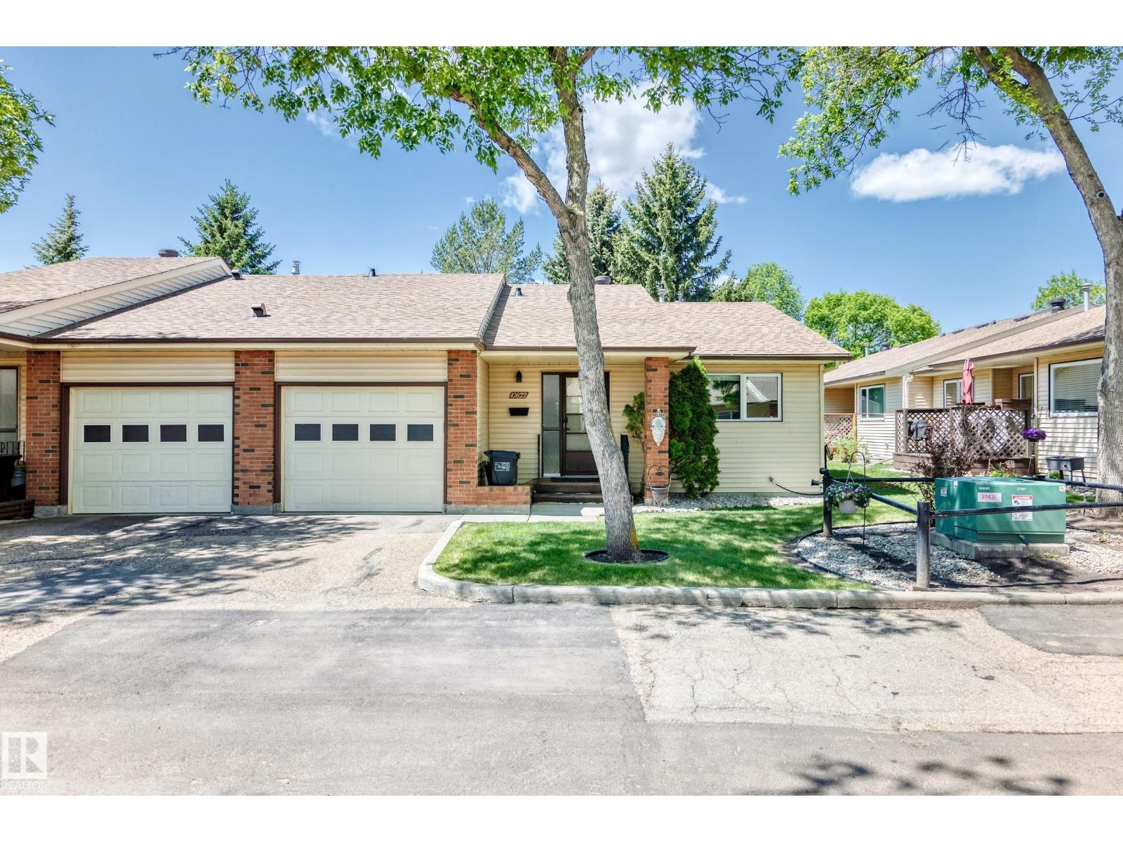 10822 11 AV NW - 36