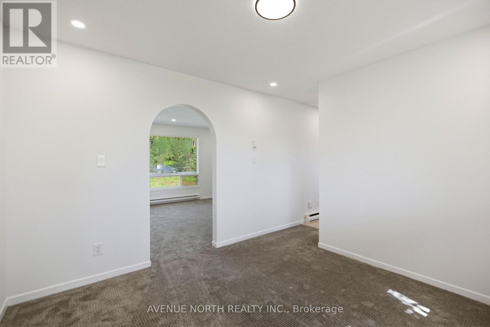 3 Bed, 2 Bath House for Rent in Ottawa – 1991 KINGSDALE AVENUE, Ottawa – MLS# X13423694 - Image 10