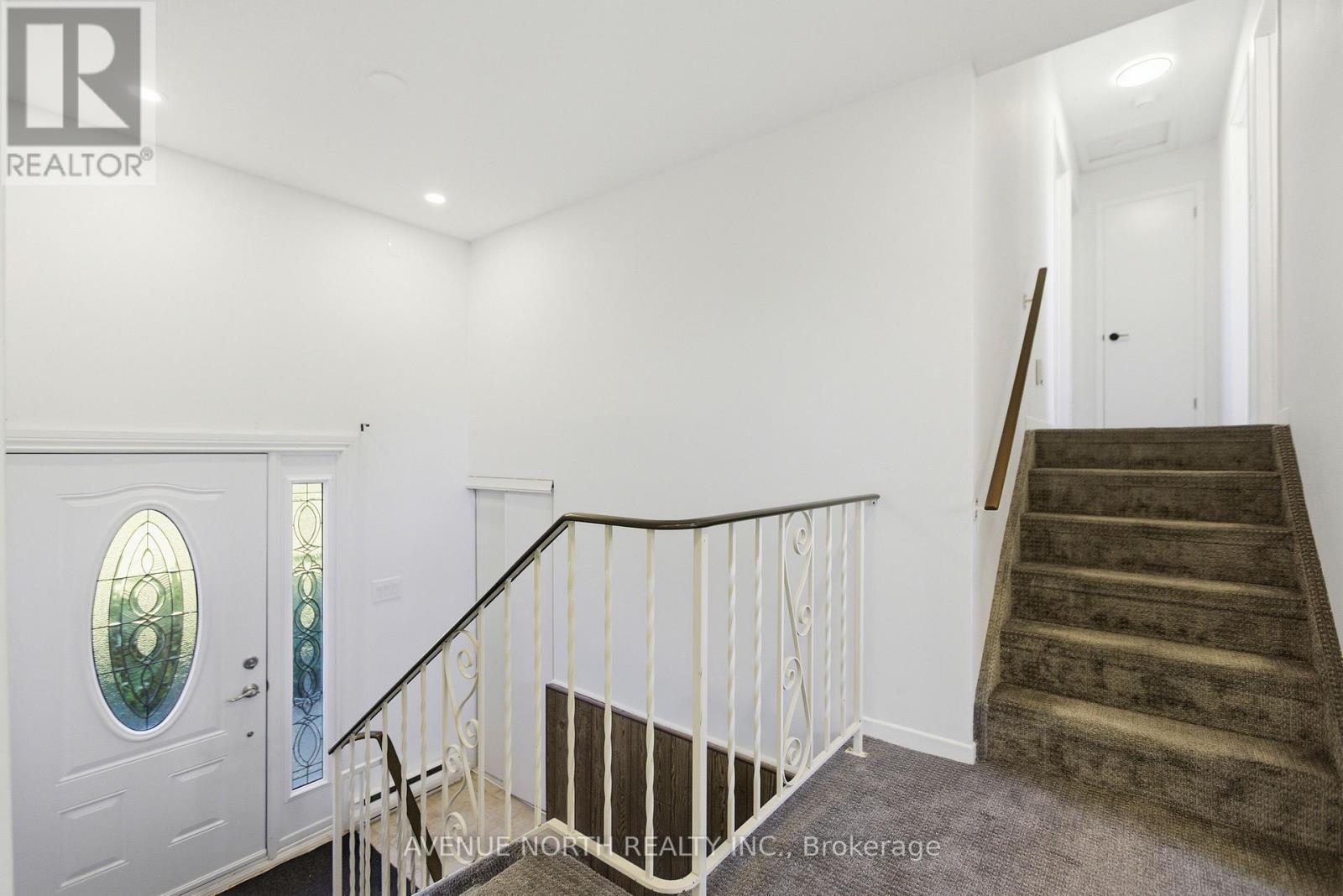 3 Bed, 2 Bath House for Rent in Ottawa – 1991 KINGSDALE AVENUE, Ottawa – MLS# X13423694 - Image 6