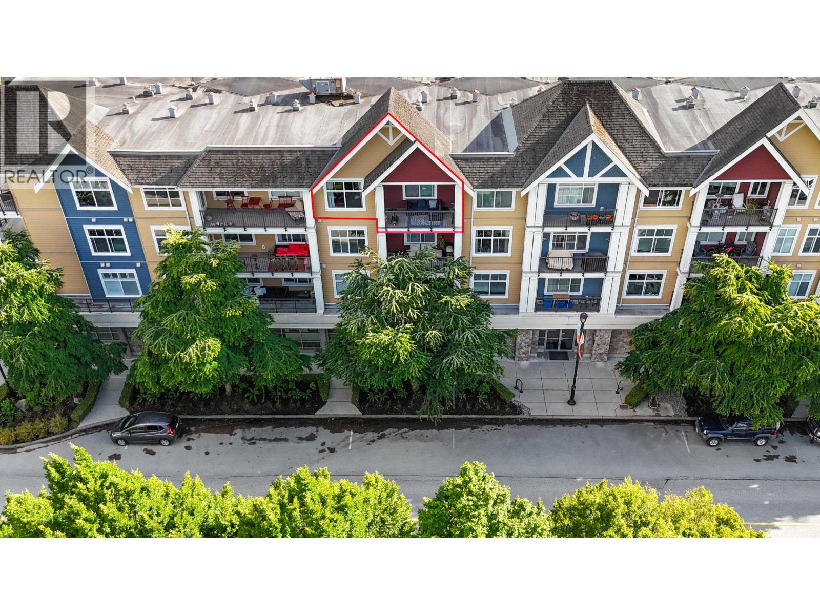 415 1336 MAIN STREET, Squamish