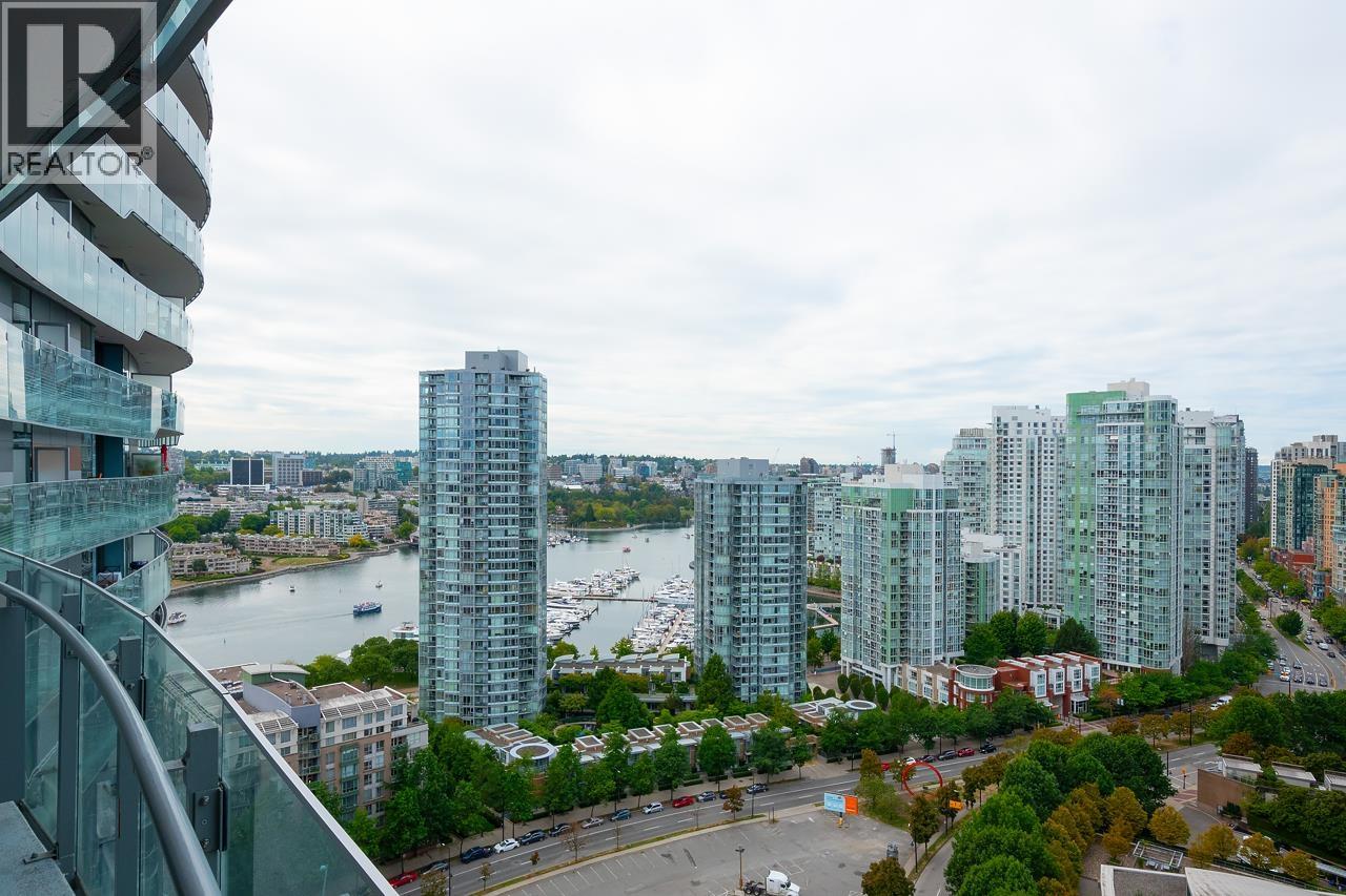 2403 89 NELSON STREET, Vancouver