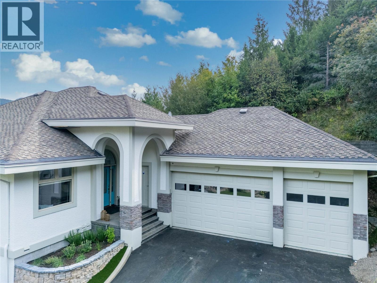 2422 Waverly Drive - 5