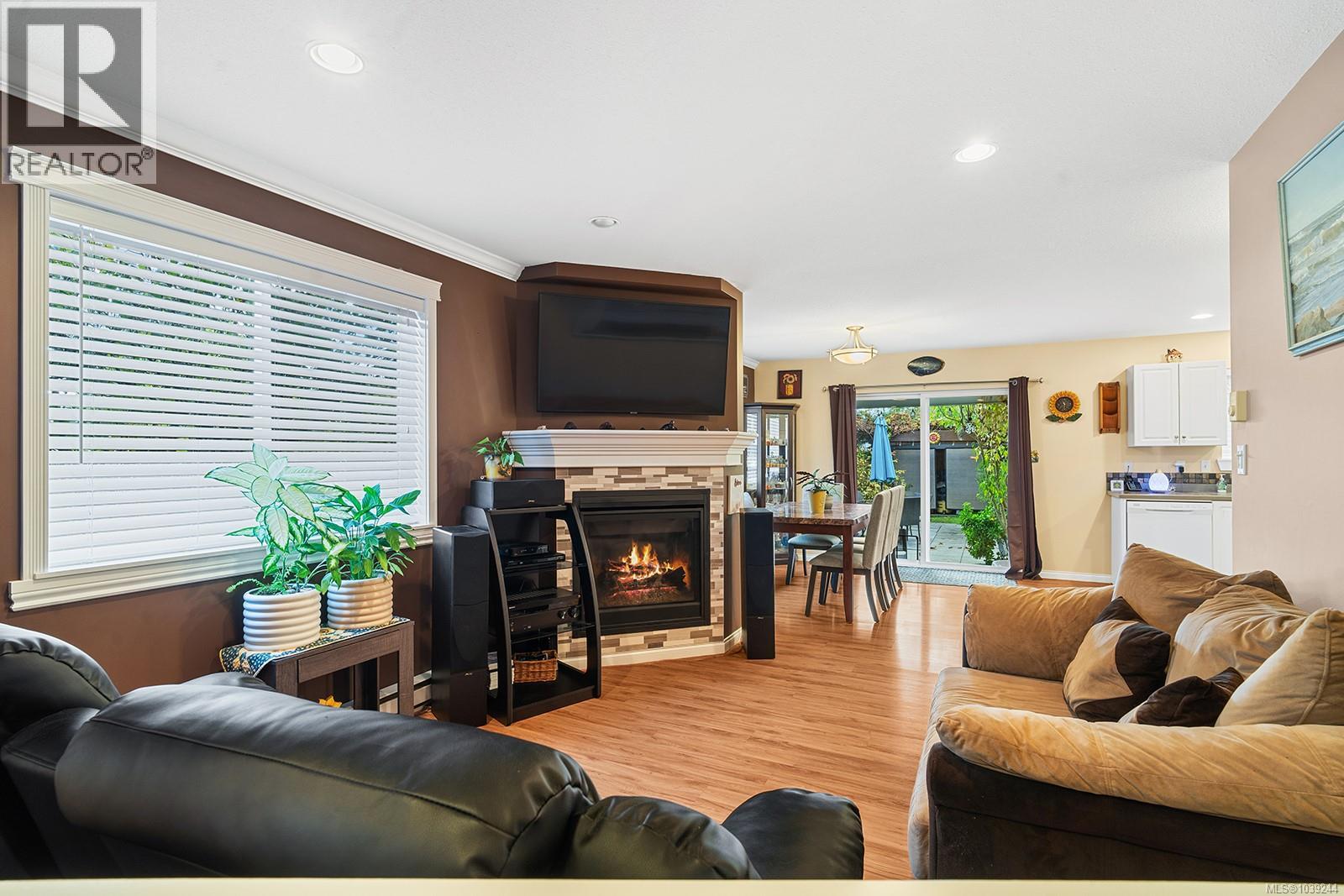 1440A 15th St W, Courtenay