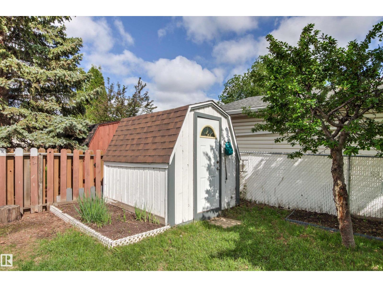 20 HUGHES RD NW — photo 47