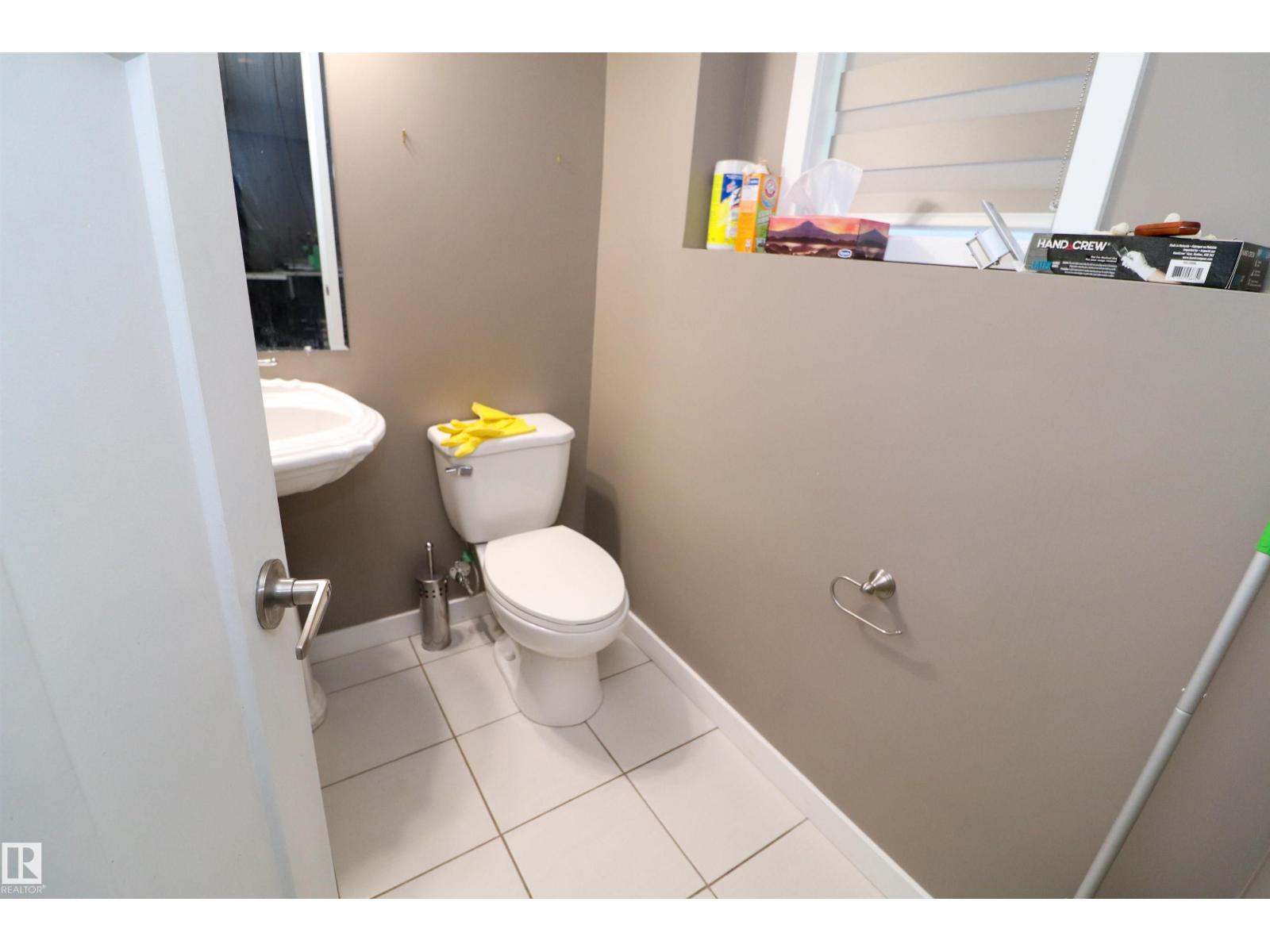 #23 5873 MULLEN PL NW - 26