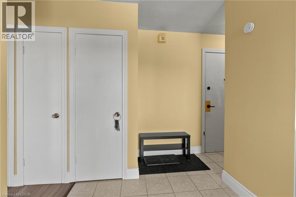 #37 456 CARLTON Street - 10