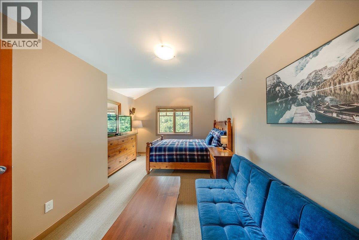 1003 Mountain View Road Unit# D, Rossland