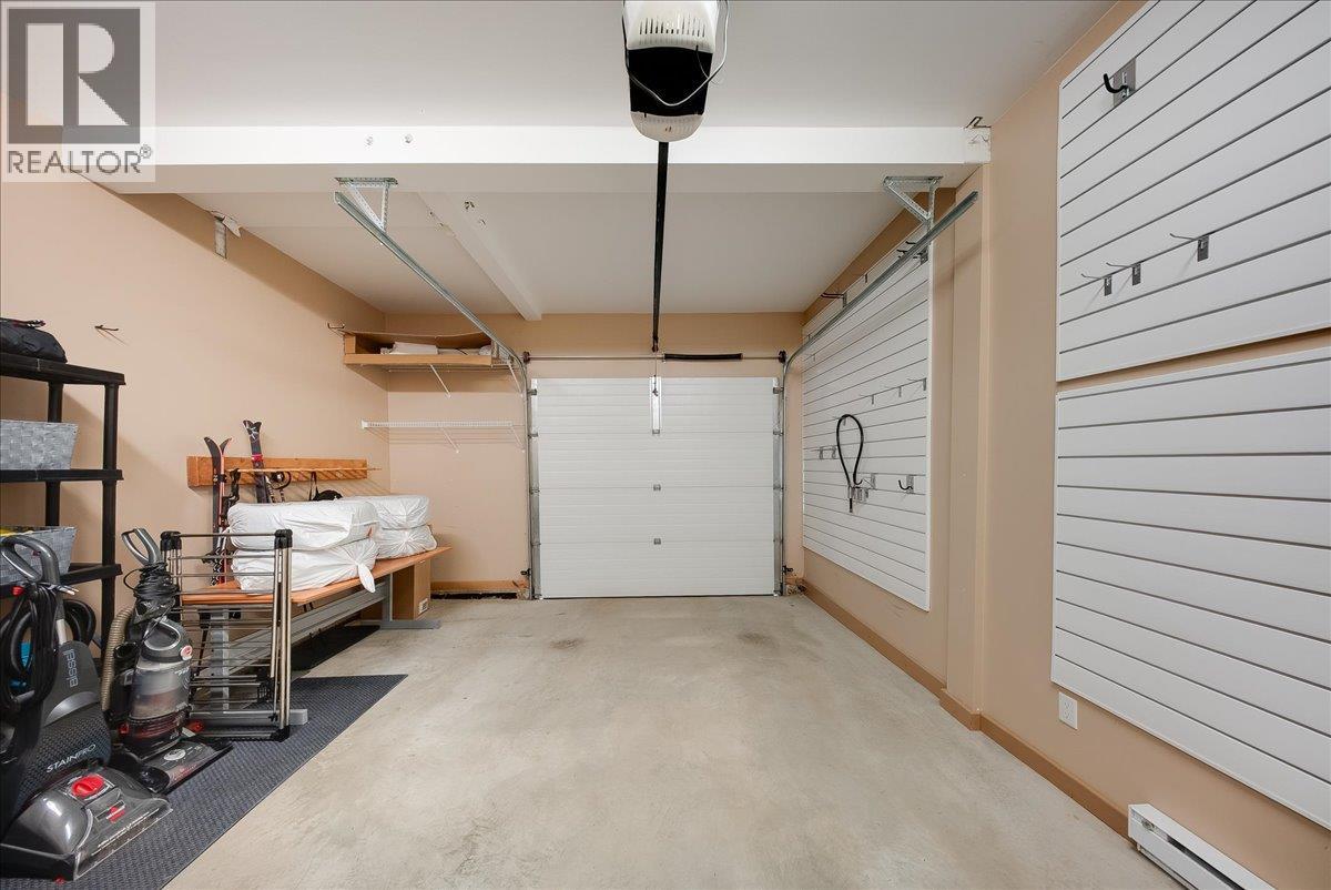 1003 Mountain View Road Unit# D, Rossland