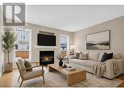 7 BARNSTONE DRIVE - 4