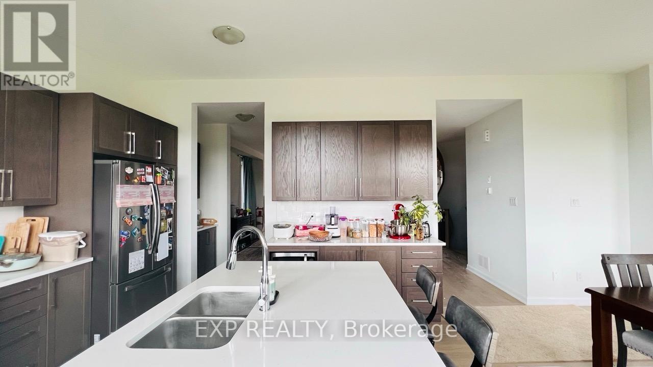5 Bed, 4 Bath House for Rent in Ottawa – 747 COAST CIRCLE, Ottawa – MLS# X13423734 - Image 4