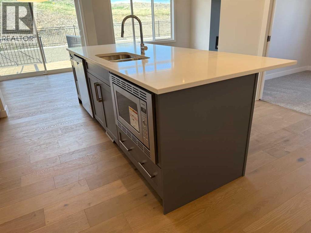 155 Sundown Crescent — photo 10