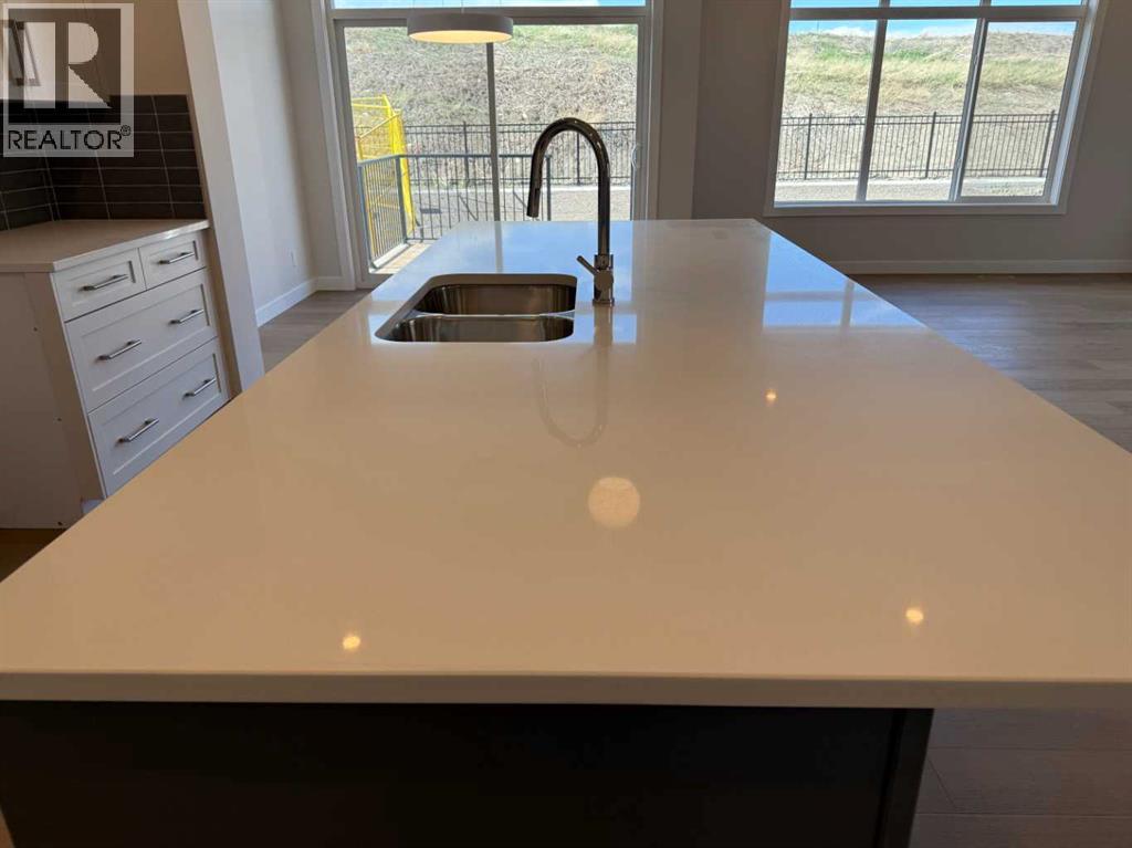 155 Sundown Crescent — photo 13