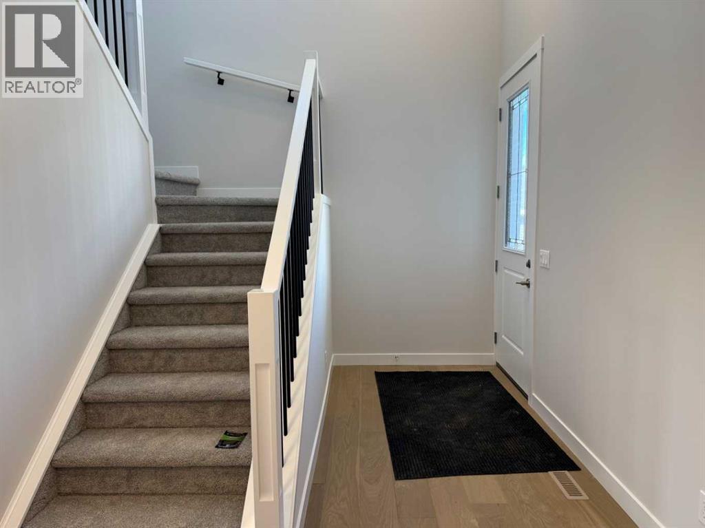155 Sundown Crescent - photo 2