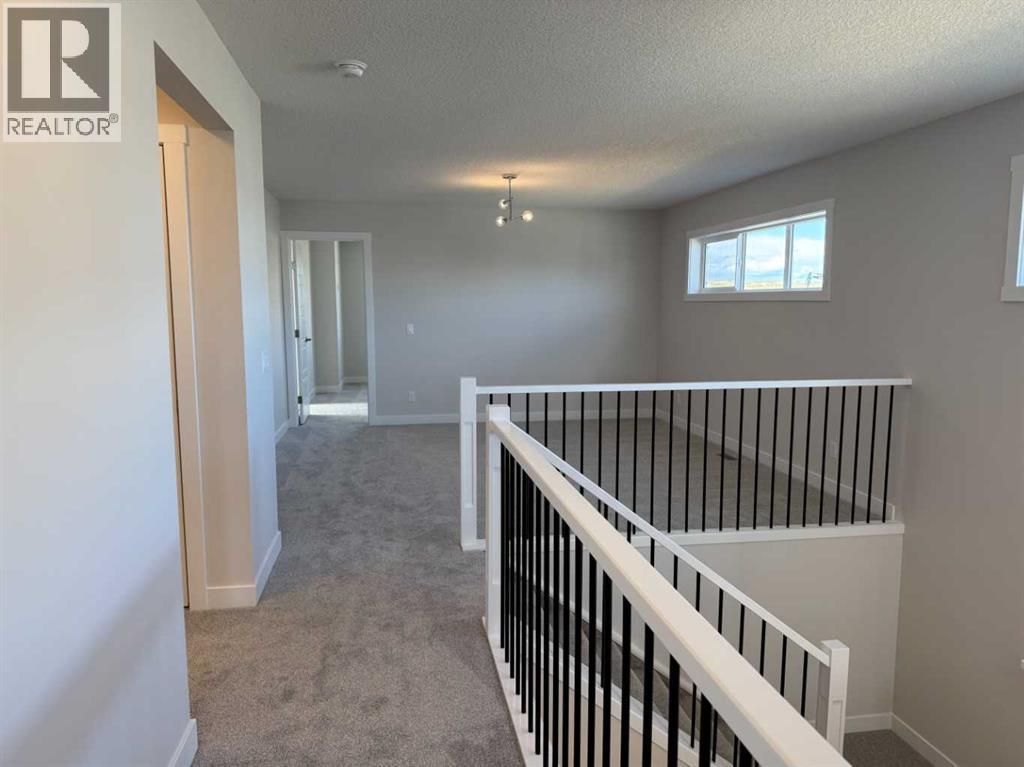 155 Sundown Crescent — photo 36