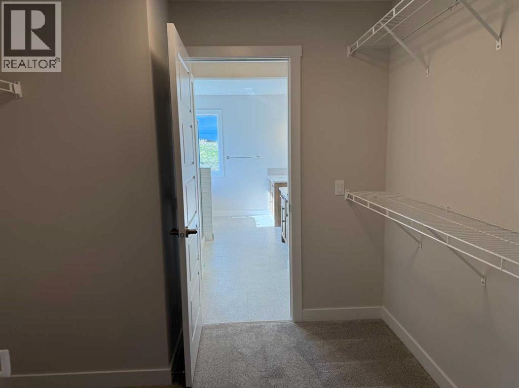 155 Sundown Crescent — photo 39