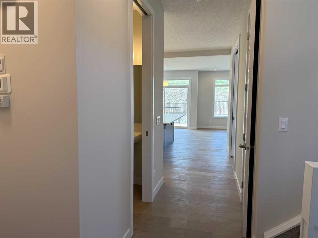 155 Sundown Crescent - photo 4