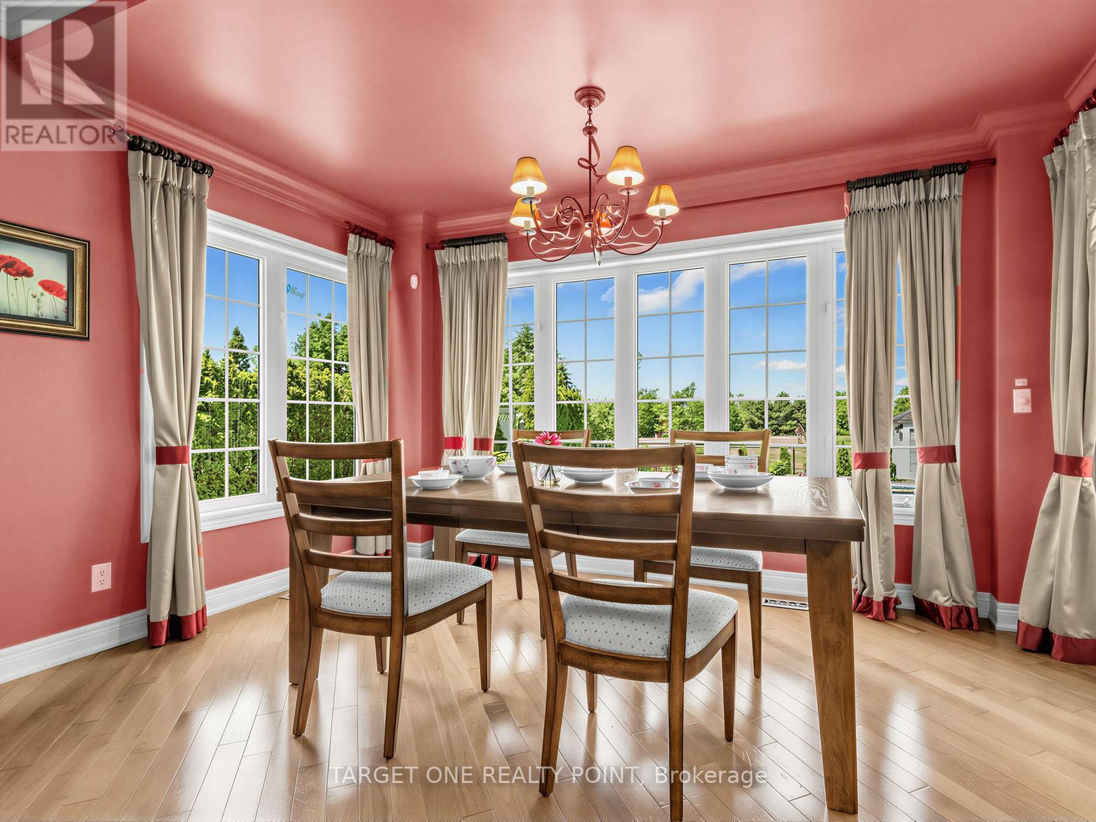 20 ORMSBY COURT - 13