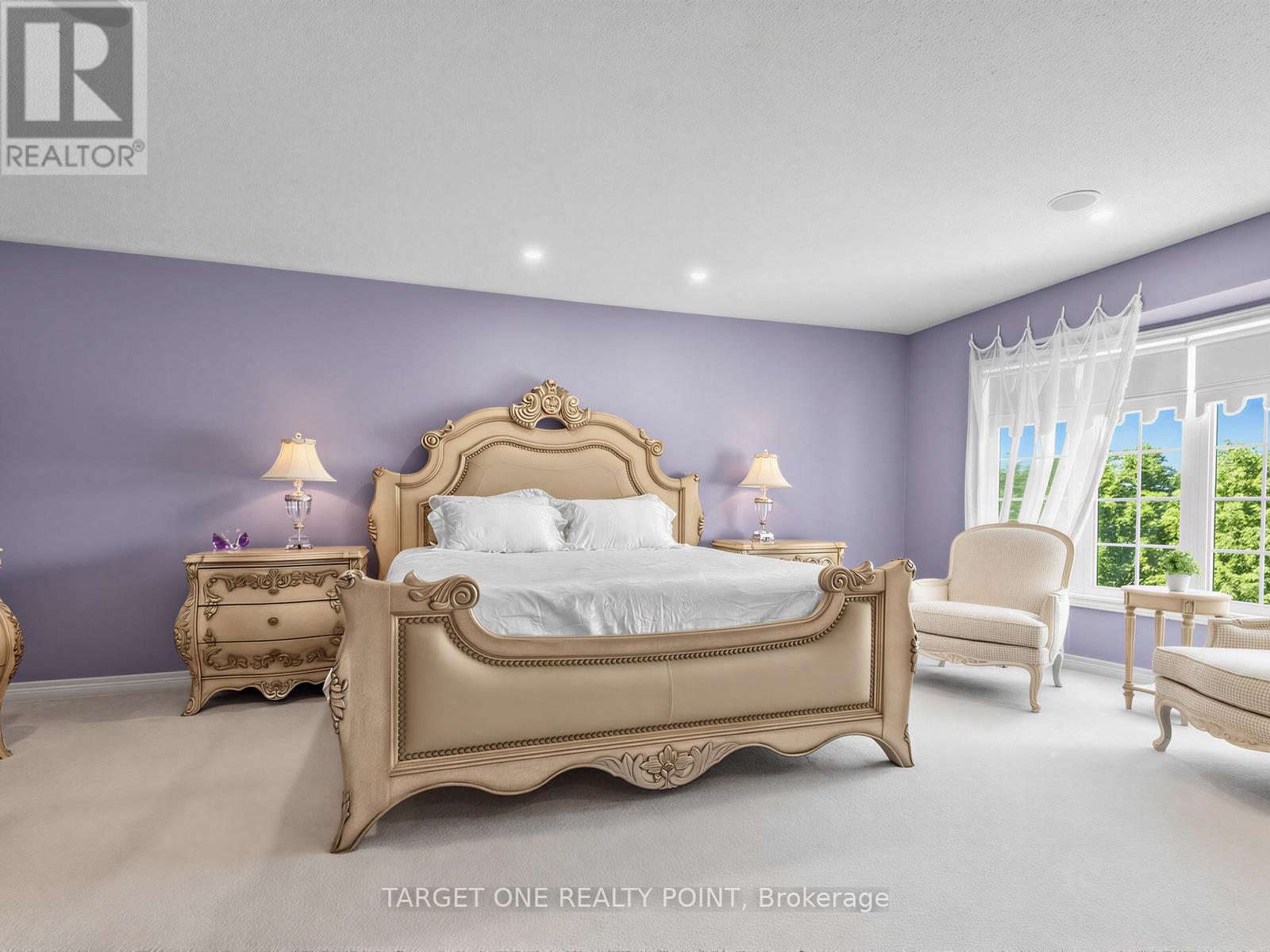 20 ORMSBY COURT - 25