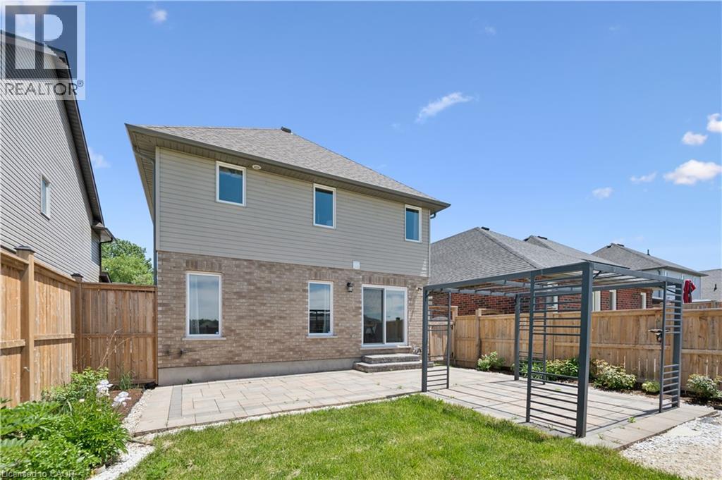 183 SNYDER Avenue N - 38