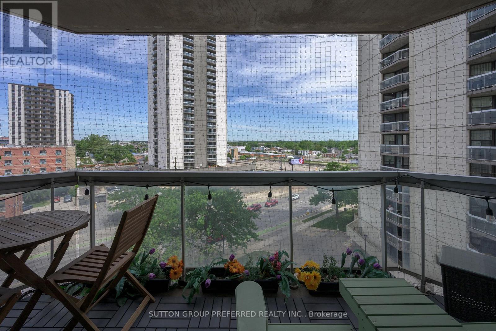 #704 363 COLBORNE STREET - 15