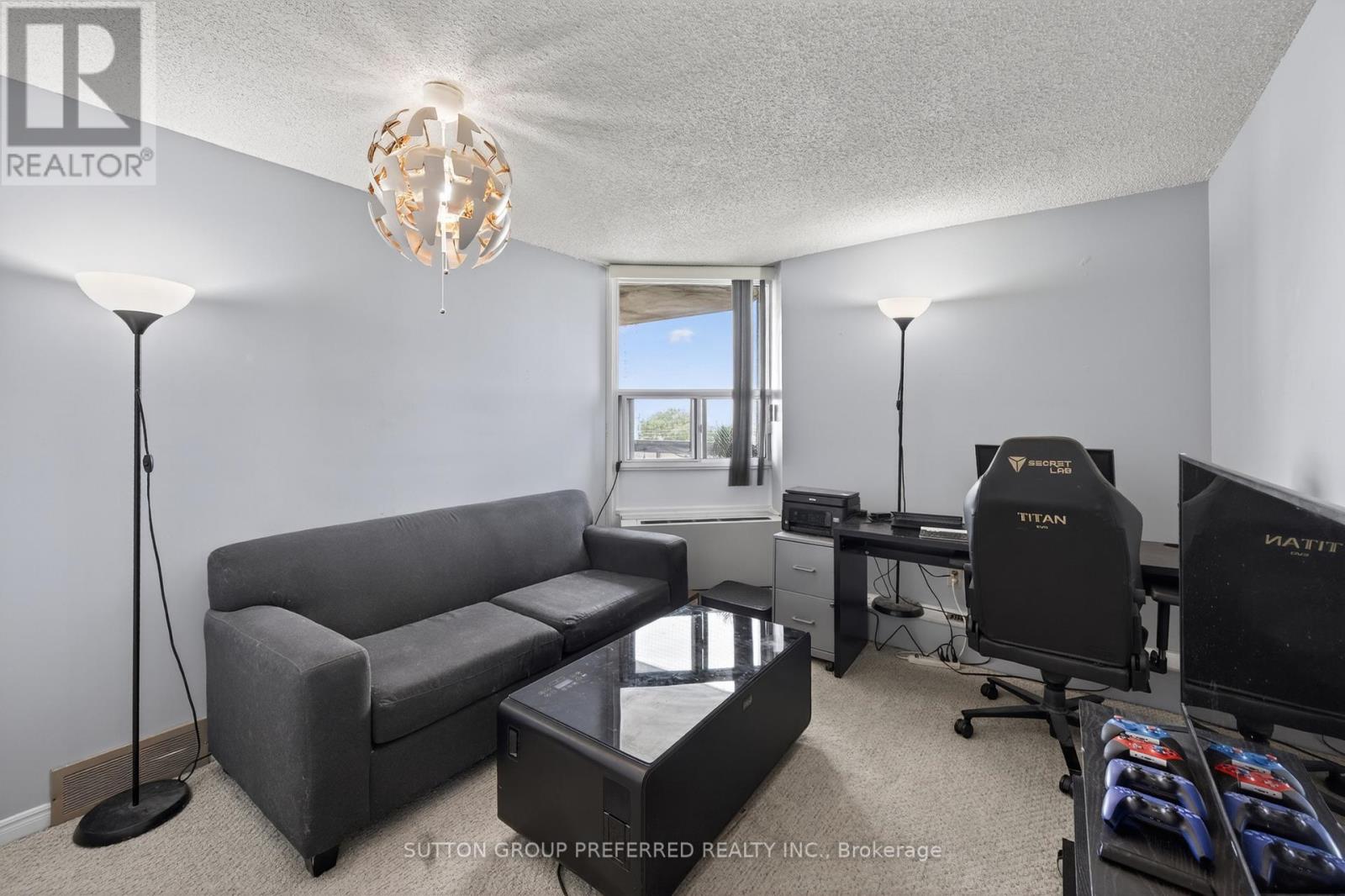 #704 363 COLBORNE STREET - 22
